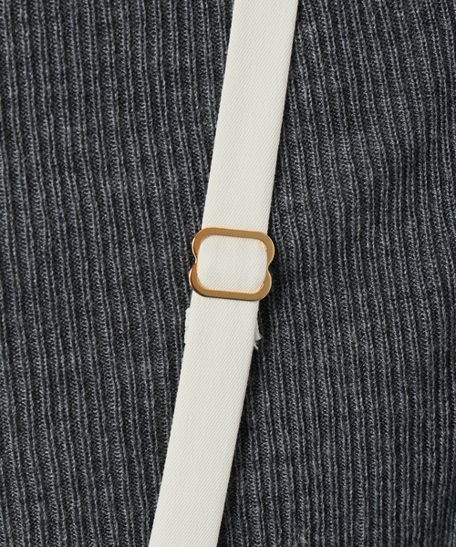 Noble(ノーブル)の「ロー切り替えフレアワンピース(ワンピース・レディース・ネイビー/アイボリー・38/36)」の17枚目の写真