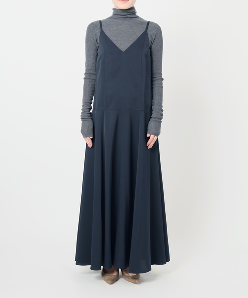 Noble(ノーブル)の「ロー切り替えフレアワンピース(ワンピース・レディース・ネイビー/アイボリー・38/36)」の22枚目の写真