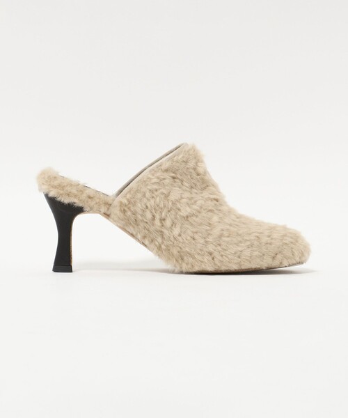 HEWN（ヒューン）の「＜HEWN＞フェイクファー ミュールサンダル（サンダル・レディース・ベージュ・37/36/35/38/37h/36h/35h）」の6枚目の写真