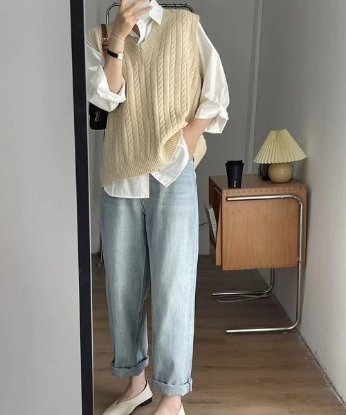 SEU(エスイーユー)の「今日のシーンにもぴったりフィット。ケーブル編み Vネック ゆったり ニットベスト ベストジレ オフィスカジュアル きれいめカジュアル レディース 韓国(ベスト・レディース・ベージュ/ブラック/アイボリー/グレー・フリー)」の21枚目の写真