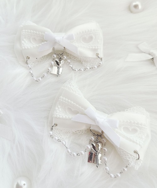 MA*RS(アメーバーマーズ)の「キー&パドロック×ハートレースりぼんクリップ2個SET(バレッタ/ヘアクリップ・レディース・ブラック/ピンク系その他/ホワイト/ブラック×ホワイト・FREE)」の5枚目の写真