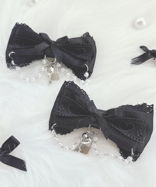 MA*RS(アメーバーマーズ)の「キー&パドロック×ハートレースりぼんクリップ2個SET(バレッタ/ヘアクリップ・レディース・ブラック/ピンク系その他/ホワイト/ブラック×ホワイト・FREE)」の7枚目の写真