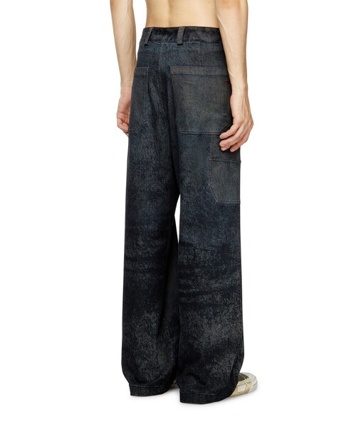 DIESEL(ディーゼル)の「メンズ ブラック レギュラーフィットパンツ P-LIVERY-B(その他パンツ・メンズ・ブラック・50/46/48/44)」の3枚目の写真