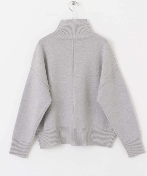 ITEMS URBANRESEARCH（アイテムズ アーバンリサーチ）の「『洗濯可/毛玉防止』ハイネックワイドニット（ニット/セーター・レディース・ホワイト系その他/グリーン/ブラウン/グレー/オフホワイト/オレンジ・FREE）」の8枚目の写真