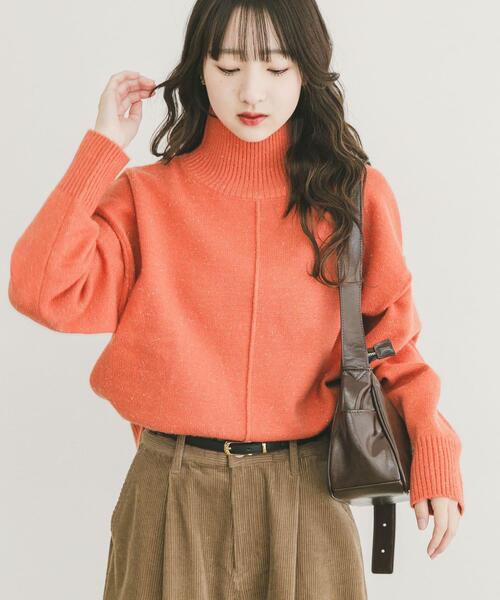 ITEMS URBANRESEARCH（アイテムズ アーバンリサーチ）の「『洗濯可/毛玉防止』ハイネックワイドニット（ニット/セーター・レディース・ホワイト系その他/グリーン/ブラウン/グレー/オフホワイト/オレンジ・FREE）」の18枚目の写真