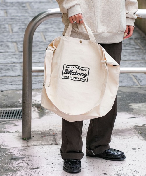 BILLABONG(ビラボン)の「BILLABONG メンズ SHOULDER TOTE BAG ショルダーバッグ 【2025年秋冬モデル】/ビラボンロゴ2WAYショルダートートバック(トートバッグ・メンズ・ブラック/オフホワイト・FREE)」の18枚目の写真