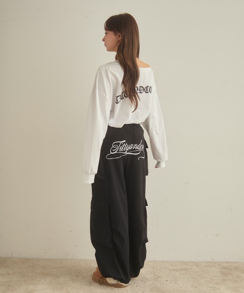 TITTY&CO.(ティティーアンドコー)の「バックプリントスウェットパンツ(スウェットパンツ・レディース・ホワイト/ブラック/グレー・FREE)」の17枚目の写真