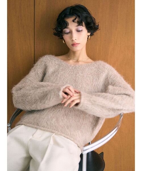 LAGUNAMOON（ラグナムーン）の「【REVIVAL】アルパカシャギーVネックニットプルオーバー（ニット/セーター・レディース・ベージュ/ネイビー/ピンク・FREE）」の2枚目の写真