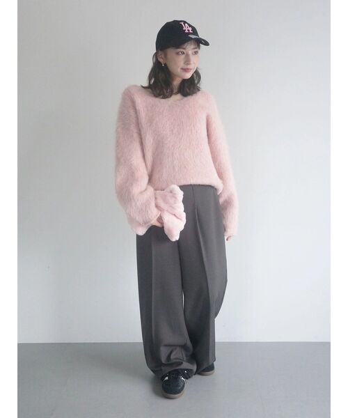 LAGUNAMOON（ラグナムーン）の「【REVIVAL】アルパカシャギーVネックニットプルオーバー（ニット/セーター・レディース・ベージュ/ネイビー/ピンク・FREE）」の8枚目の写真