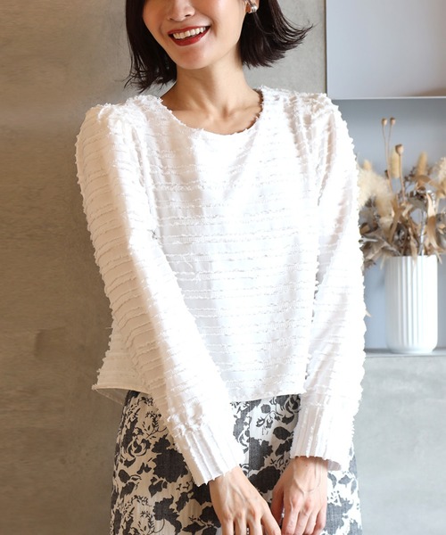 Ehre style(エーレスタイル)の「コンパクト丈で美バランスが叶う 立体トップス(シャツ/ブラウス・レディース・ブラック/ホワイト・FREE)」の1枚目の写真