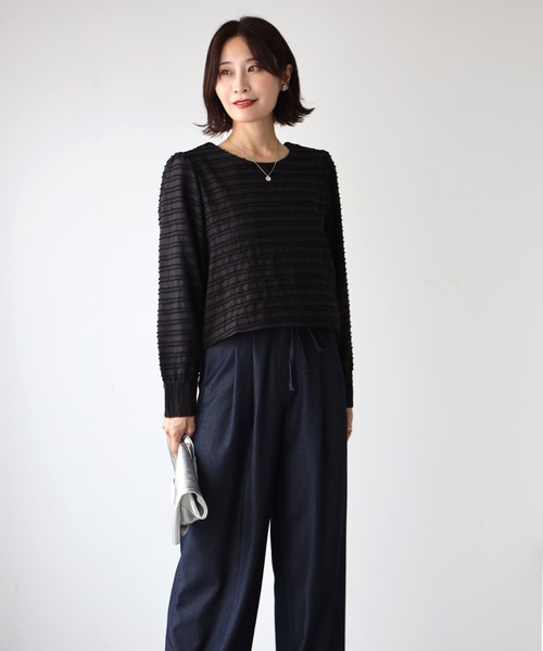 Ehre style(エーレスタイル)の「コンパクト丈で美バランスが叶う 立体トップス(シャツ/ブラウス・レディース・ブラック/ホワイト・FREE)」の20枚目の写真