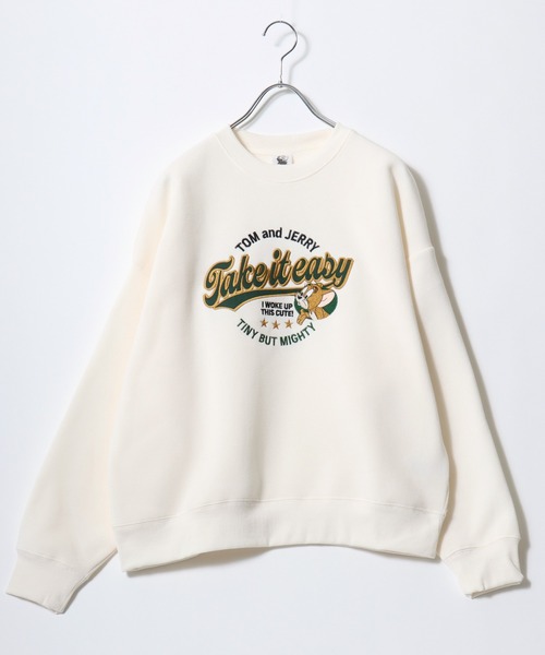 Tom&Jerry(トムアンドジェリー)の「Tom and Jerry/トムとジェリー オーバーサイズ 裏起毛 カレッジロゴ アップリケ刺繍 スウェットトレーナー(スウェット・レディース・アイボリー/ブラック/ベージュ/オレンジ/アッシュグレー/ブルー/ワイン/ブラウン・L/M)」の9枚目の写真