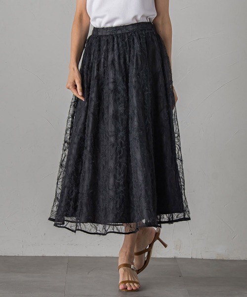 Viaggio Blu（ビアッジョブルー）の「フェザーフラワースカート≪洗濯機で洗える≫（スカート・レディース・ブラック/ライトグレー・M/L/S）」の3枚目の写真