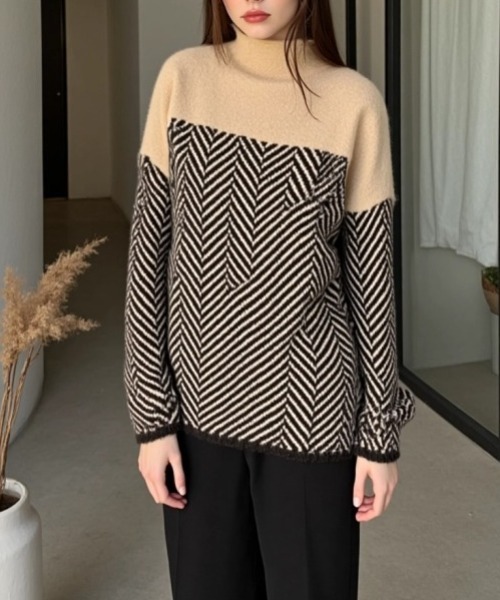 cammie(キャミー)の「ヘリンボン切り替えニットトップス(ニット/セーター・レディース・ピンク/ネイビー/ベージュ・F)」の5枚目の写真