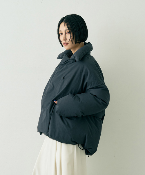 Rouge vif（ルージュヴィフ）の「【2サイズ展開】アップサイクルダウンコート（ダウンジャケット/コート・レディース・チャコールグレー/アイボリー・36/38）」の11枚目の写真