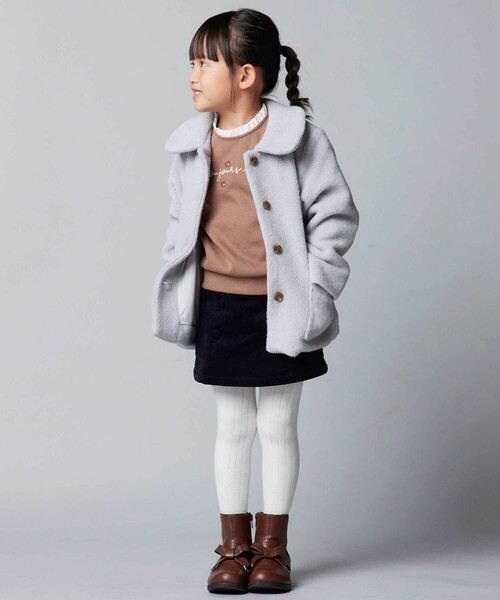 BeBe（ベベ）の「丸襟ボアショートコート（ステンカラーコート・キッズ・オフホワイト/ブルー・150cm/140cm/100cm/120cm/110cm/130cm）」の4枚目の写真