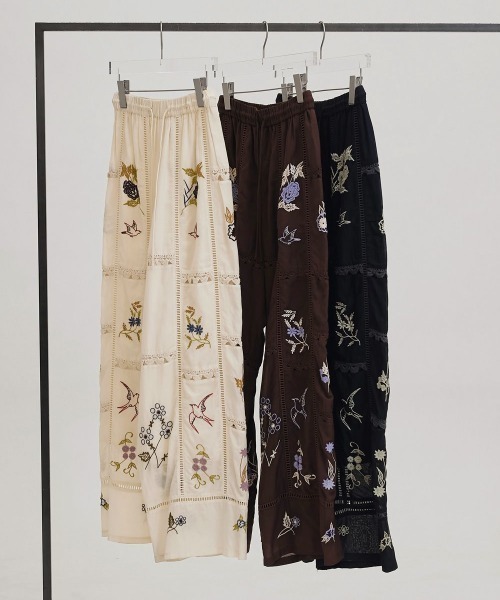 TODAYFUL（トゥデイフル）の「TODAYFUL　Embroidery Patchwork Trousers エンブロイダリーパッチワークトラウザーズ/12610719（その他パンツ・レディース・キナリ/バーガンディー・36）」の15枚目の写真