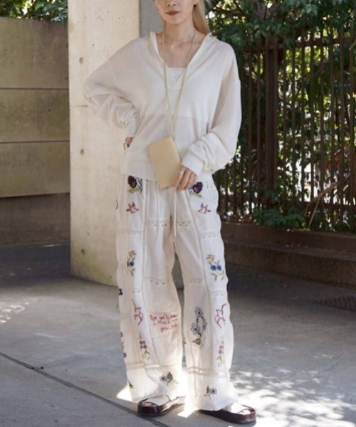 TODAYFUL（トゥデイフル）の「TODAYFUL　Embroidery Patchwork Trousers エンブロイダリーパッチワークトラウザーズ/12610719（その他パンツ・レディース・キナリ/バーガンディー・36）」の11枚目の写真