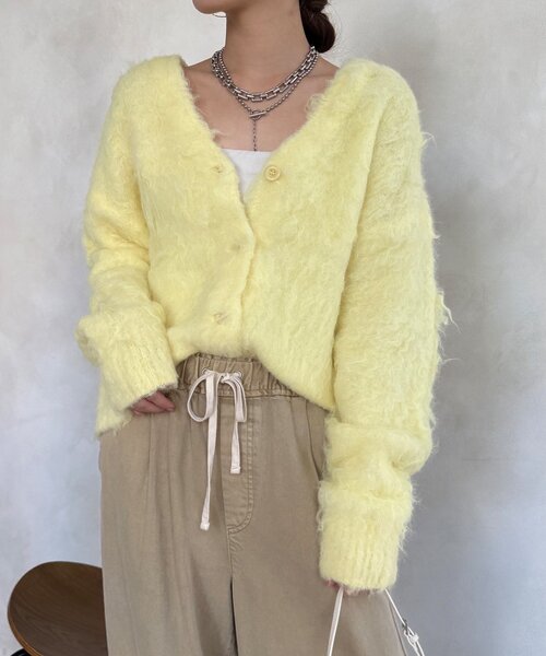 DouDou（ドゥドゥ）の「【WEB限定】ロングシャギーカーディガン（カーディガン/ボレロ・レディース・イエロー/チャコールグレー/ベージュ/アイボリー・FREE）」の4枚目の写真