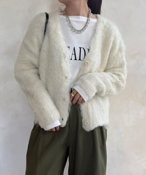 DouDou（ドゥドゥ）の「【WEB限定】ロングシャギーカーディガン（カーディガン/ボレロ・レディース・イエロー/チャコールグレー/ベージュ/アイボリー・FREE）」の10枚目の写真