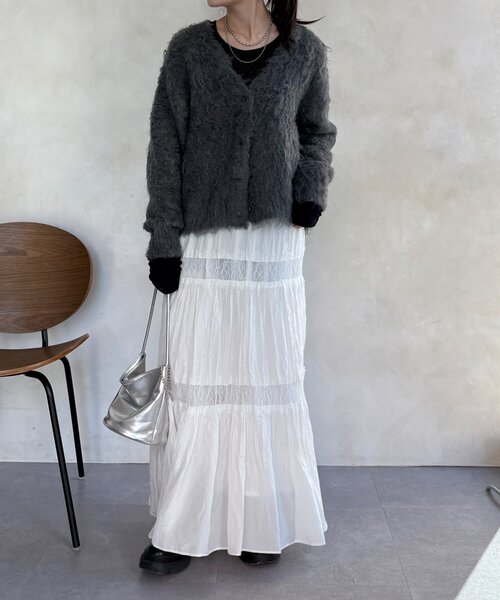 DouDou（ドゥドゥ）の「【WEB限定】ロングシャギーカーディガン（カーディガン/ボレロ・レディース・イエロー/チャコールグレー/ベージュ/アイボリー・FREE）」の14枚目の写真