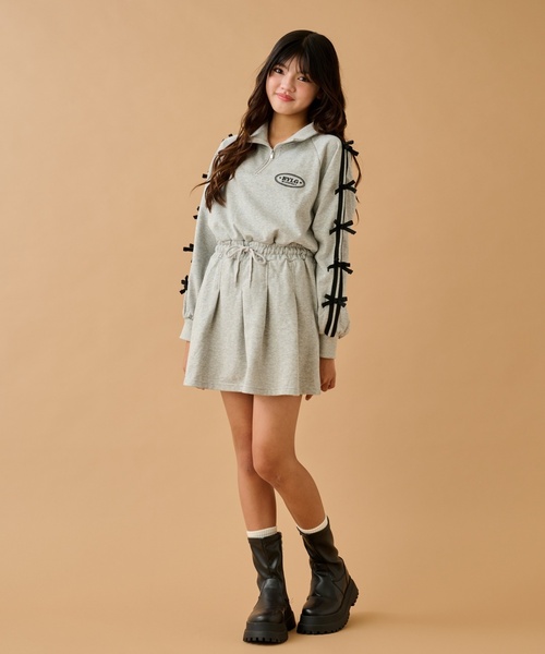 by LOVEiT（バイラビット）の「袖リボンワンピース（ワンピース・キッズ・グレー系/ブラック・130cm/120cm/140cm/150cm/160cm）」の3枚目の写真