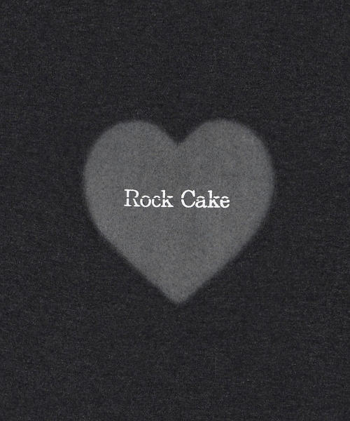 ROCKCAKE(ロックケーキ)の「Heart Graphic Logo Top - Charcoal(Tシャツ/カットソー・レディース・その他・SMALL)」の4枚目の写真
