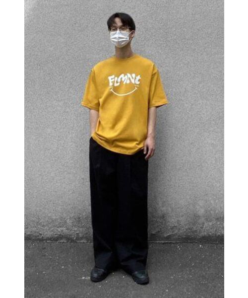 F.ILLUMINATE(フィルミネイト)の「オーバーサイズビームロゴTシャツ-マスタード(Tシャツ/カットソー・レディース・その他・X-LARGE/MEDIUM/LARGE)」の2枚目の写真