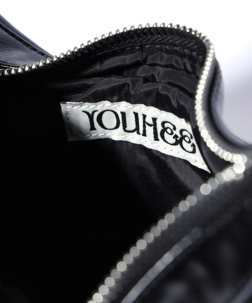 YOUHEE(ユヒ)の「STAR LEATHER HOBO BAG BLACK(ショルダーバッグ・レディース・その他・FREE)」の7枚目の写真