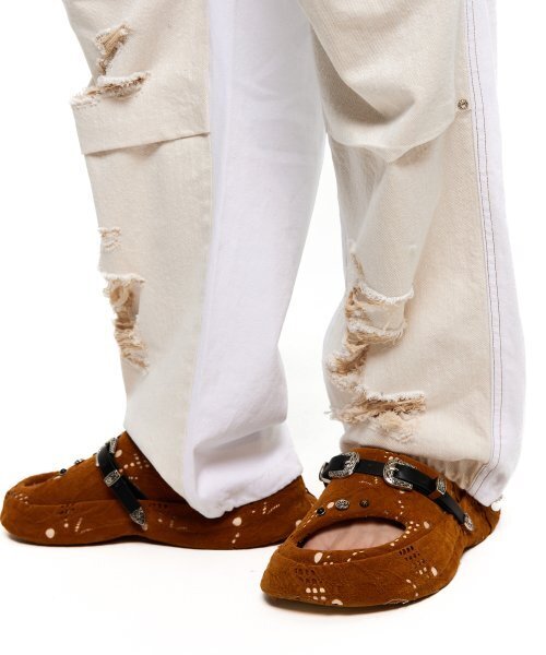 RSSC(アールエスエスシー)の「LAYERD DESTROYED DENIM PANTS - IVORY/WHITE(その他パンツ・レディース・その他・1/2)」の8枚目の写真