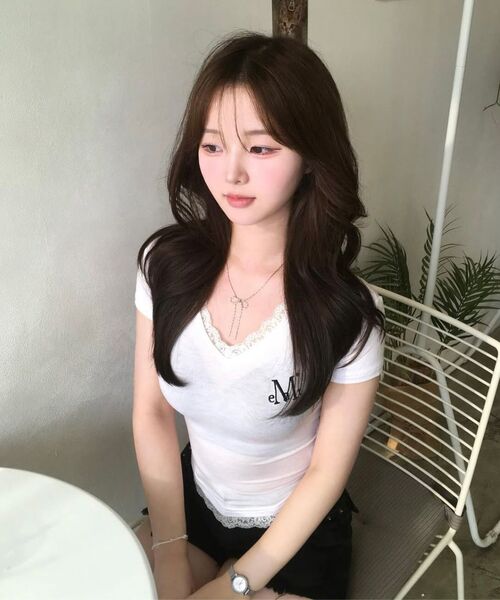 MUCENT（ムセント）の「サニアレースVネック半袖Tシャツ（3カラー）（Tシャツ/カットソー・レディース・ブラック/グレー/アイボリー・FREE）」の13枚目の写真