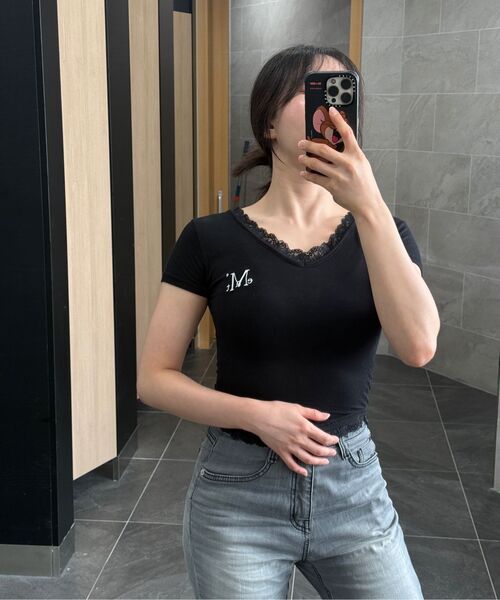 MUCENT（ムセント）の「サニアレースVネック半袖Tシャツ（3カラー）（Tシャツ/カットソー・レディース・ブラック/グレー/アイボリー・FREE）」の8枚目の写真