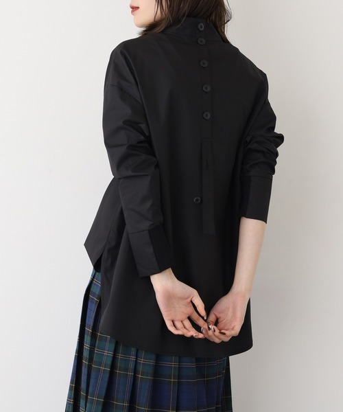 Anna Nicola（アンナニコラ）の「Anna Nicola バックボタンディテールブラウス（シャツ/ブラウス・レディース・ベージュ/ブラック・38）」の13枚目の写真