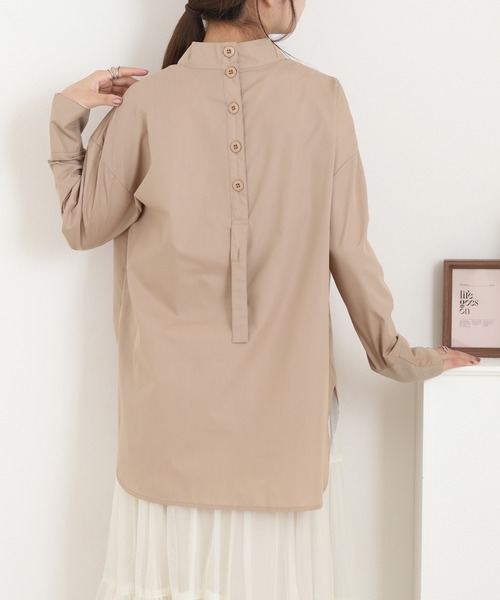 Anna Nicola（アンナニコラ）の「Anna Nicola バックボタンディテールブラウス（シャツ/ブラウス・レディース・ベージュ/ブラック・38）」の22枚目の写真