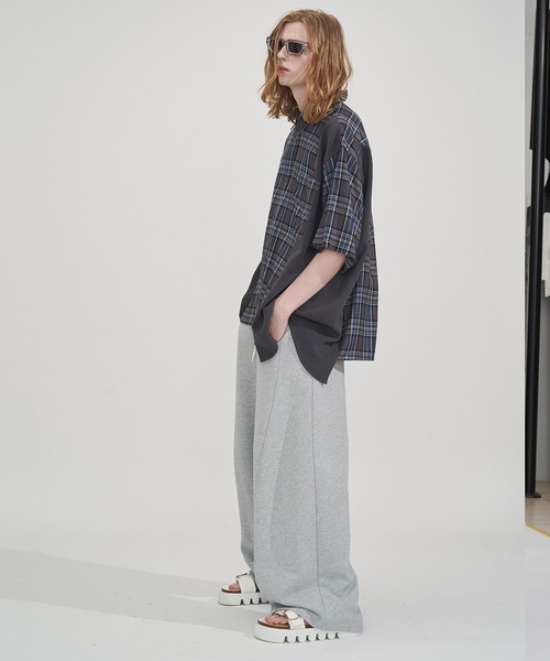 SeeSew(シーソー)の「【UNISEX】PANEL LINE SWEAT PANTS/パネルラインスウェットパンツ(スウェットパンツ・メンズ・グレー/ブラウン・M/L)」の7枚目の写真
