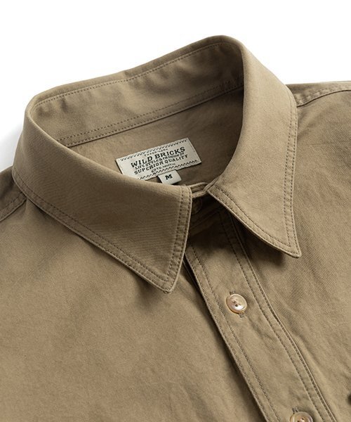 WILD BRICKS(ワイルドブリックス)の「LW MILITARY PULLOVER SHIRT (olive)(シャツ/ブラウス・メンズ・その他・MEDIUM/X-LARGE/LARGE)」の2枚目の写真