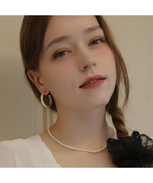 DIEUAMOUR(ディユーアモール)の「エランイヤリング(ピアス(両耳用)・レディース・その他・FREE)」の3枚目の写真