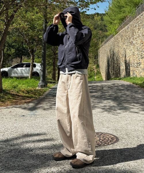 NOUN(ノウン)の「wide curved denim pants (sand beige)(デニムパンツ・メンズ・その他・0/1/2)」の5枚目の写真
