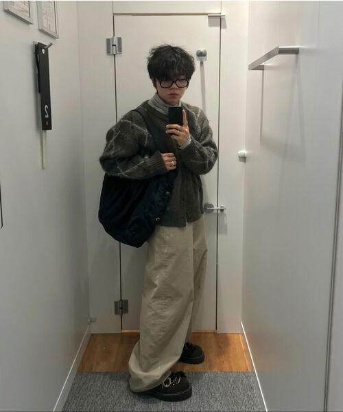NOUN(ノウン)の「wide curved denim pants (sand beige)(デニムパンツ・メンズ・その他・0/1/2)」の9枚目の写真