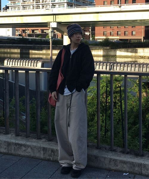 NOUN(ノウン)の「wide curved denim pants (sand beige)(デニムパンツ・メンズ・その他・0/1/2)」の18枚目の写真