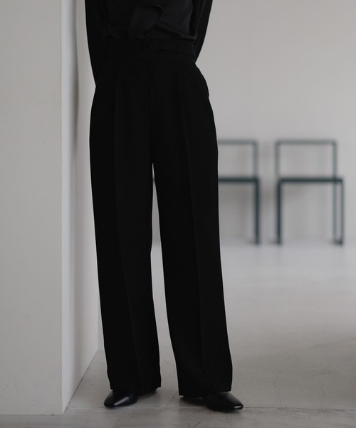 Andemiu（アンデミュウ）の「【WEB限定/T.P.O/2026】ストレートパンツ607876（スラックス・レディース・ネイビー/ブラック系1・LARGE/MEDIUM/SMALL）」の11枚目の写真