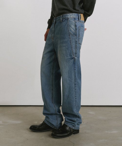AREUBAN(アルバン)の「ストラクチャードデニムパンツ_ライトインディゴ(デニムパンツ・メンズ・その他・1/2/3)」の1枚目の写真