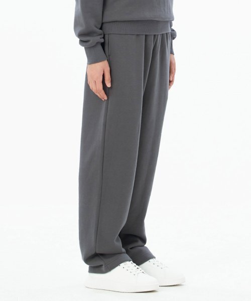 DURTの「DAILY SWEATPANTS (CHARCOAL)（スウェットパンツ・レディース・その他・LARGE/MEDIUM/SMALL/X-LARGE）」の2枚目の写真