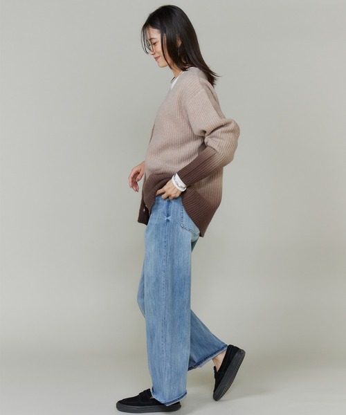 INED（イネド）の「グラデーションカーディガン《YVON》（ニット/セーター・レディース・ブルー/ブラウン・9号）」の12枚目の写真