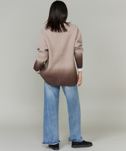 INED（イネド）の「グラデーションカーディガン《YVON》（ニット/セーター・レディース・ブルー/ブラウン・9号）」の13枚目の写真