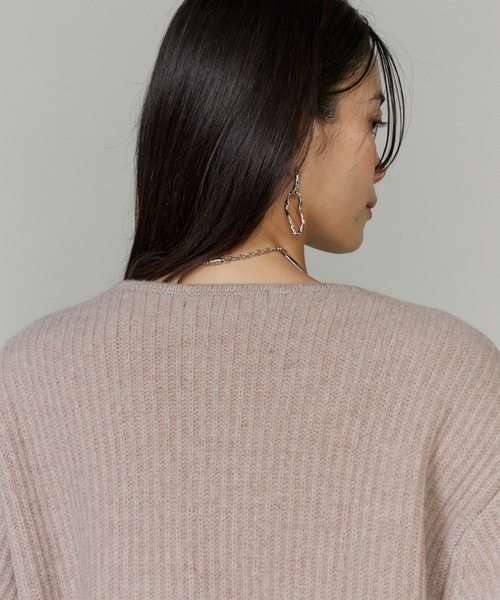 INED（イネド）の「グラデーションカーディガン《YVON》（ニット/セーター・レディース・ブルー/ブラウン・9号）」の16枚目の写真