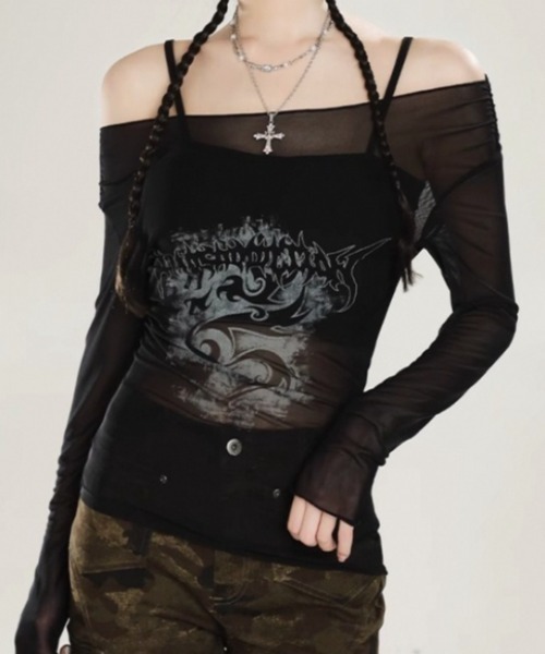 lilful(リルフル)の「【26年春夏新作】フロントデザイン シアーオフショルトップス(Tシャツ/カットソー・レディース・ブラック・S/M)」の7枚目の写真
