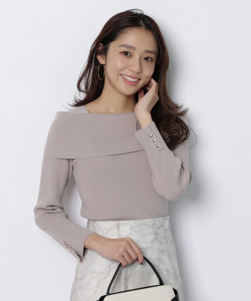 JUSGLITTY（ジャスグリッティー）の「ケープオフショルニット（ニット/セーター・レディース・ピンク系その他/ブラック系その他2/ホワイト/ミント/ブラック系その他・2）」の5枚目の写真