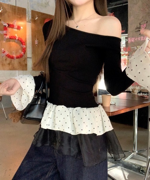 SHEENA(シーナ)の「ドットフリルティアードワンショルトップス(Tシャツ/カットソー・レディース・ライトブルー/ブラック・M)」の9枚目の写真