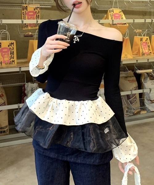 SHEENA(シーナ)の「ドットフリルティアードワンショルトップス(Tシャツ/カットソー・レディース・ライトブルー/ブラック・M)」の15枚目の写真